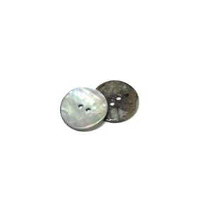 G410536\15 Natural Mother of Pearl Pale Blue Dyed Shell Button (20mm)