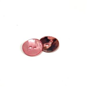 G410520\14Natural Mother of Pearl Pale Pink Dyed Shell Button (14mm)
